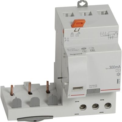 Legrand 410474 Bloc différentiel DX³ 3P 400V 40A - Publicité Legrand 410474 Bloc différentiel DX³ 3P 400V 40A - Publicité