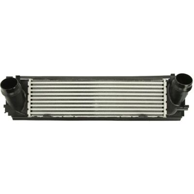 VALEO 818260 Intercooler - Ilma, Vesi, BMW: 2 Coupé, 1.5, 4 Coupé VALEO 818260 Intercooler - Ilma, Vesi, BMW: 2 Coupé, 1.5, 4 Coupé