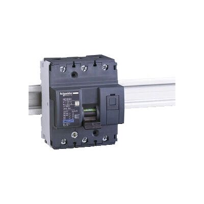 Schneider Electric 18731 Leitungsschutzschalter - 3-polig, 80A, C-Charakteristik Schneider Electric 18731 Leitungsschutzschalter - 3-polig, 80A, C-Charakteristik