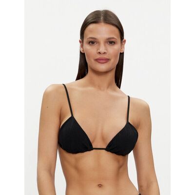 Chantelle Pulp Triangle Bikini Top - Maillot de bain noir - Publicité Chantelle Pulp Triangle Bikini Top - Maillot de bain noir - Publicité