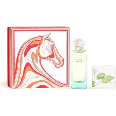 Hermès Un Jardin sur le Nil - Lahjapakkaus Eau de Toilette 100 ml + Tuoksuva saippua 50 g Hermès Un Jardin sur le Nil - Lahjapakkaus Eau de Toilette 100 ml + Tuoksuva saippua 50 g