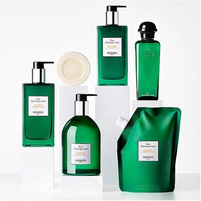 Hermès Le Bain Gel Nettoyant Orange Verte - Mains & Corps - 300ml - Publicité Hermès Le Bain Gel Nettoyant Orange Verte - Mains & Corps - 300ml - Publicité