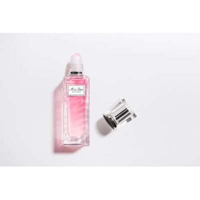 Dior Miss Dior Rose N'Roses Eau de Toilette - Roller-Pearl (20ml) Dior Miss Dior Rose N'Roses Eau de Toilette - Roller-Pearl (20ml)