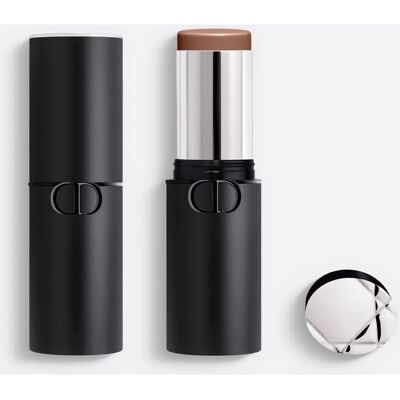 Christian Dior Dior Forever Skin Contour Stick - Luonnollinen Kontuurointi ja Päsivä Christian Dior Dior Forever Skin Contour Stick - Luonnollinen Kontuurointi ja Päsivä