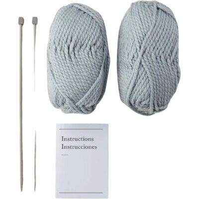 DMC TR102K Yarn - Easy Hat & Mitts Kit for Beginners DMC TR102K Yarn - Easy Hat & Mitts Kit for Beginners