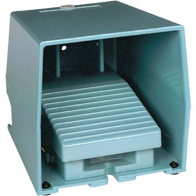 Interrupteur à pied en métal Schneider Electric - IP66 - Bleu - Simple marche/arrêt - XPEM310 - Publicité Interrupteur à pied en métal Schneider Electric - IP66 - Bleu - Simple marche/arrêt - XPEM310 - Publicité