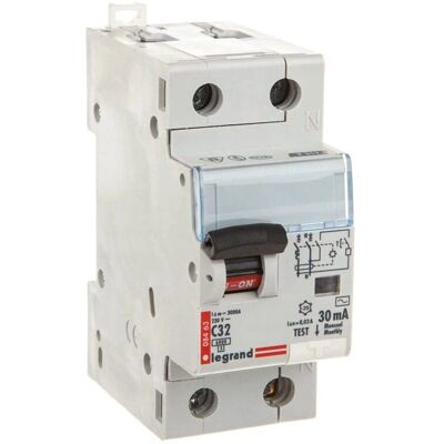 Interrupteur différentiel Legrand DX³ - 230V, 30mA, C32, 2 modules - Publicité Interrupteur différentiel Legrand DX³ - 230V, 30mA, C32, 2 modules - Publicité