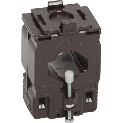 Legrand Stroomtransformator Model 412114 - 600/5A - 12VA Legrand Stroomtransformator Model 412114 - 600/5A - 12VA