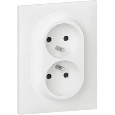 Legrand 600321 Prise - Double 2P+T, Blanc - Publicité Legrand 600321 Prise - Double 2P+T, Blanc - Publicité