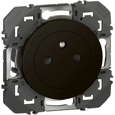 Toma de corriente de superficie con protección infantil - Eléctrico Toma de corriente de superficie con protección infantil - Eléctrico
