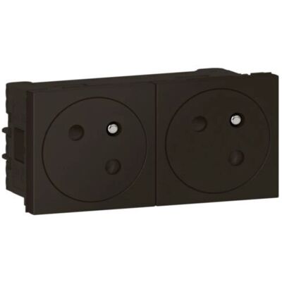 Prise Legrand 079192L - 16A, 4 Modules, Noir Mat - Publicité Prise Legrand 079192L - 16A, 4 Modules, Noir Mat - Publicité