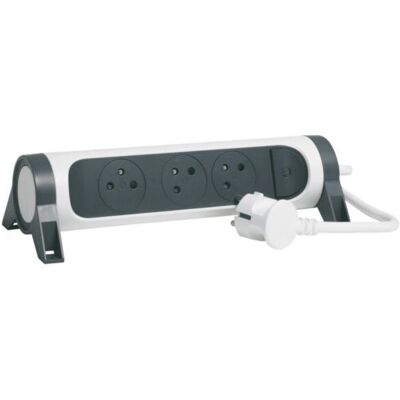 Regleta de enchufes Legrand - 3 tomas 16A 230V 1.5m Regleta de enchufes Legrand - 3 tomas 16A 230V 1.5m