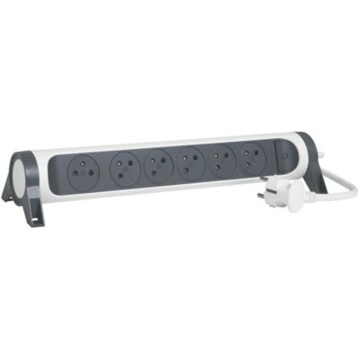 Legrand Model 049462 Verlengsnoer - 6 stopcontacten, 3m kabel, type E, Franse standaard Legrand Model 049462 Verlengsnoer - 6 stopcontacten, 3m kabel, type E, Franse standaard
