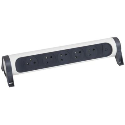 Legrand 049467 Regleta de enchufes - 5 Tomas Tipo E Legrand 049467 Regleta de enchufes - 5 Tomas Tipo E