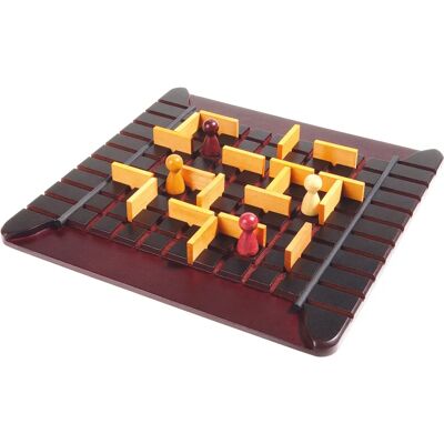 Gigamic Quoridor Maze Strategy Board Game - Strategy Game for 2-4 Players Gigamic Quoridor Maze Strategy Board Game - Strategy Game for 2-4 Players