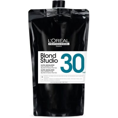 Oxydant capillaire L’Oréal Paris - 1459001 30 vol 9 % 1 L - Oxydant capillaire Oxydant capillaire L’Oréal Paris - 1459001 30 vol 9 % 1 L - Oxydant capillaire