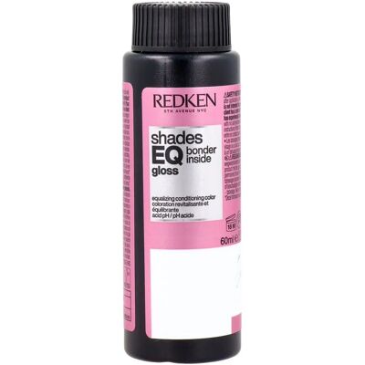 Redken Shades Eq Bonder Inside 08v - Haarfärbung Redken Shades Eq Bonder Inside 08v - Haarfärbung