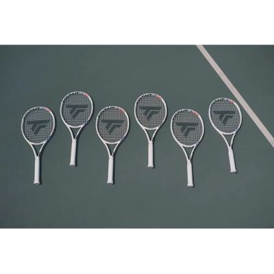 Tecnifibre T-Fight 300 Isoflex - Power, Kontrolle & Effet - Tennisschläger Tecnifibre T-Fight 300 Isoflex - Power, Kontrolle & Effet - Tennisschläger