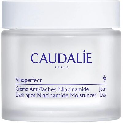 Caudalie Vinoperfect Cremă hidratantă pentru pete întunecate Caudalie Vinoperfect Cremă hidratantă pentru pete întunecate