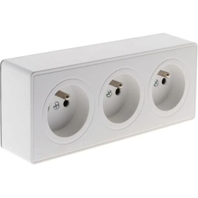Zenitech Dreifach-Steckdose 16A in Oberfläche Zenitech Dreifach-Steckdose 16A in Oberfläche