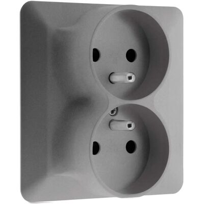 Artezo 2P+T dubbele stekker - Ruimtebesparend 86x86mm Artezo 2P+T dubbele stekker - Ruimtebesparend 86x86mm