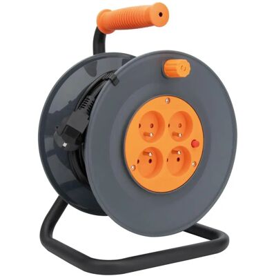 Zenitech HO5VV-F 4 tomadas 25m + disjuntor - Extensão Zenitech HO5VV-F 4 tomadas 25m + disjuntor - Extensão