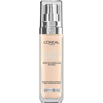 L'Oréal Paris Brand Model - Hyaluronic Acid Foundation - Foundation L'Oréal Paris Brand Model - Hyaluronic Acid Foundation - Foundation
