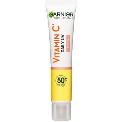 Garnier Vitamin C Daily UV Glow SPF50+ Facial Fluid - Brightening Sun Protection Garnier Vitamin C Daily UV Glow SPF50+ Facial Fluid - Brightening Sun Protection