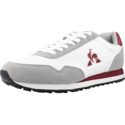 Le Coq Sportif Astra Baskets Blanches - Chaussures de Sport - Publicité Le Coq Sportif Astra Baskets Blanches - Chaussures de Sport - Publicité