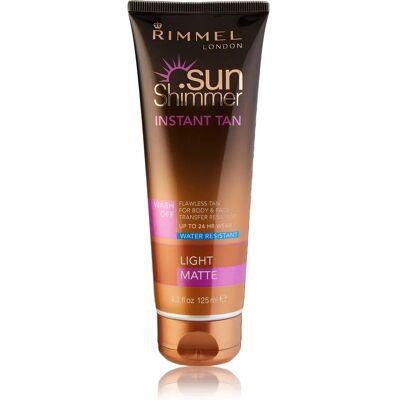 Rimmel Sunshimmer Vattentät Snabb Solbränna - Ljus - Matt - 125 ml Rimmel Sunshimmer Vattentät Snabb Solbränna - Ljus - Matt - 125 ml