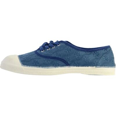 Bensimon Chaussures de Tennis - Sneakers Broderie Anglaise - Publicité Bensimon Chaussures de Tennis - Sneakers Broderie Anglaise - Publicité
