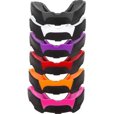 Venum Predator Mouthguard - Negru/Roșu Venum Predator Mouthguard - Negru/Roșu