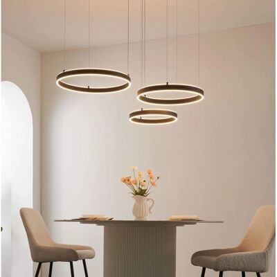 Suspension LED dimmable noire Kosilum - Décoration intérieure - Publicité Suspension LED dimmable noire Kosilum - Décoration intérieure - Publicité