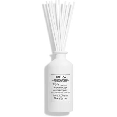 Diffuseur Maison Margiela Replica By the Fireplace - Bois, Chaud, 185ml Diffuseur Maison Margiela Replica By the Fireplace - Bois, Chaud, 185ml