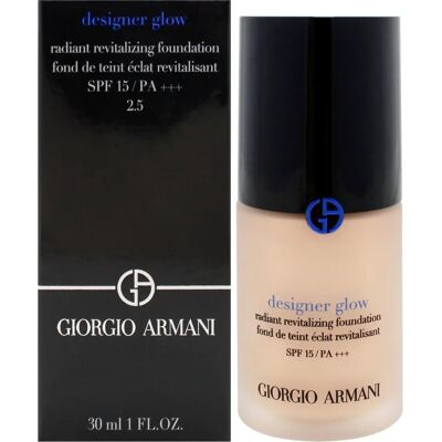 Giorgio Armani strålande, revitaliserande foundation SPF 15 2.5 Giorgio Armani strålande, revitaliserande foundation SPF 15 2.5