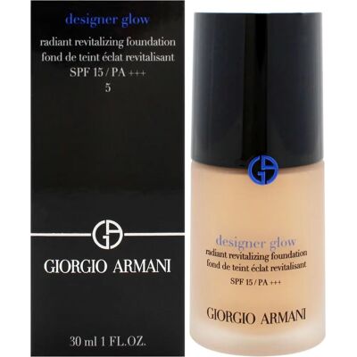 Armani Modello 5 - Fondazione Radiosa SPF 15 - Fondotinta Armani Modello 5 - Fondazione Radiosa SPF 15 - Fondotinta