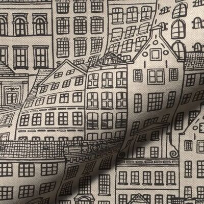 Mondial Tissus - Maison dessinée - Noir sur fond clair - Fabric - Publicité Mondial Tissus - Maison dessinée - Noir sur fond clair - Fabric - Publicité