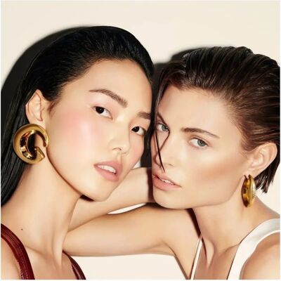 Gucci Blush De Beauté Nuances de Verano - Blush em Pó para Bochechas e Olhos Gucci Blush De Beauté Nuances de Verano - Blush em Pó para Bochechas e Olhos