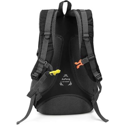GreenZech Sac à Dos Imperméable - 40L pour Randonnée, Escalade, Camping - Publicité GreenZech Sac à Dos Imperméable - 40L pour Randonnée, Escalade, Camping - Publicité