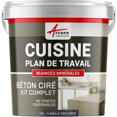 Béton gris pour cuisine d'Arcane Industries - Revêtement mural et plan de travail - Publicité Béton gris pour cuisine d'Arcane Industries - Revêtement mural et plan de travail - Publicité