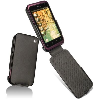 Coque en cuir noir Noreve - Fine, élégante, sur mesure - Publicité Coque en cuir noir Noreve - Fine, élégante, sur mesure - Publicité