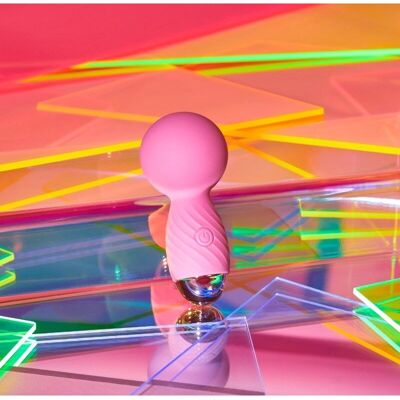 Love to Love Itsy Bitsy Mini Vibrateur - Discret, 9 Modes, Rechargeable Love to Love Itsy Bitsy Mini Vibrateur - Discret, 9 Modes, Rechargeable