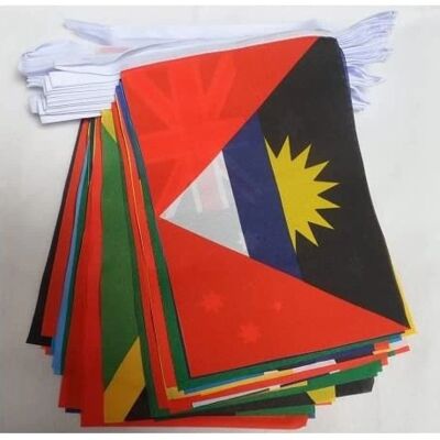AZ FLAG O768 Ghirlanda de Banderas del Commonwealth - 54 Banderas en Poliéster 21x15cm AZ FLAG O768 Ghirlanda de Banderas del Commonwealth - 54 Banderas en Poliéster 21x15cm