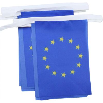 AZ FLAG Slinger 6 Meter 20 Vlaggen Europa - Vlaggenlijn AZ FLAG Slinger 6 Meter 20 Vlaggen Europa - Vlaggenlijn