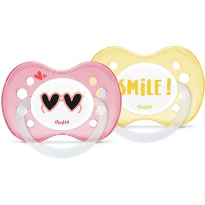 Sucette Anatomique en Silicone Dodie - Girly +6 Mois - Modèle A70 - Publicité Sucette Anatomique en Silicone Dodie - Girly +6 Mois - Modèle A70 - Publicité