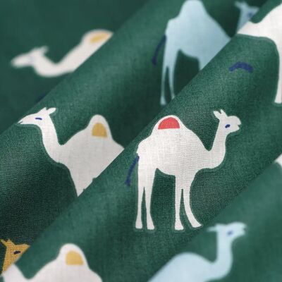 Mondial Tissus - MT - Vert - Cretonne Dromadaire - Fabric - Publicité Mondial Tissus - MT - Vert - Cretonne Dromadaire - Fabric - Publicité