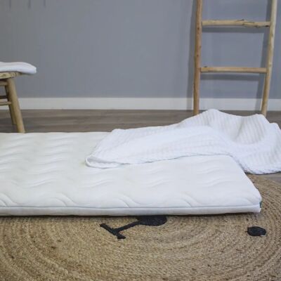 Matelas de parc Aloe Vera Kadolis - Confort sécurisé pour bébé - Publicité Matelas de parc Aloe Vera Kadolis - Confort sécurisé pour bébé - Publicité