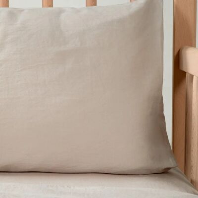Housse d'oreiller en satin de coton bio Kadolis - Certifiée GOTS - Publicité Housse d'oreiller en satin de coton bio Kadolis - Certifiée GOTS - Publicité