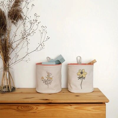 Nattiot Flora Ensemble de 2 paniers de rangement beige - Panier de rangement - Publicité Nattiot Flora Ensemble de 2 paniers de rangement beige - Panier de rangement - Publicité