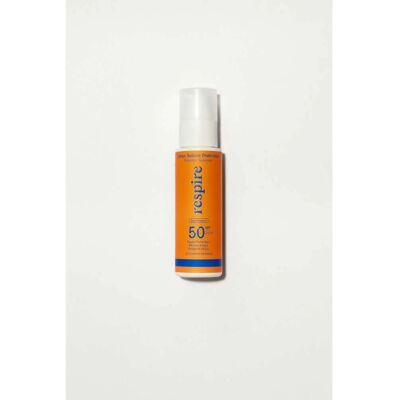 Crème Solaire SPF 50 Respire - Vegan, Naturel, Légère - Publicité Crème Solaire SPF 50 Respire - Vegan, Naturel, Légère - Publicité